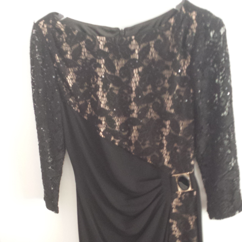 Tahari Black and Nude Dress